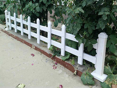 PVC花壇護欄